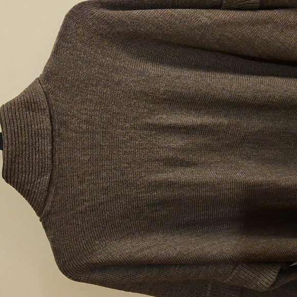 RD Style Poncho Sweater Oversized Sweater - Picture 9 of 11